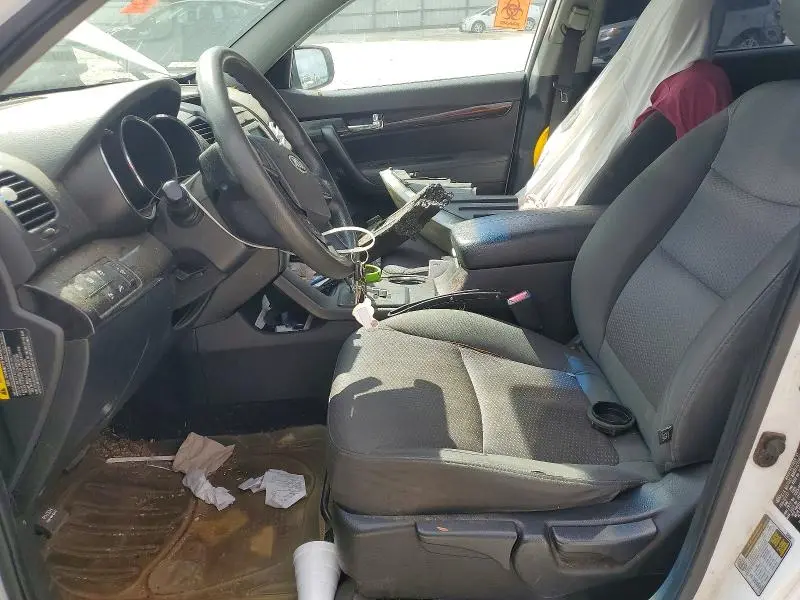 2012 KIA SORENTO LX  
