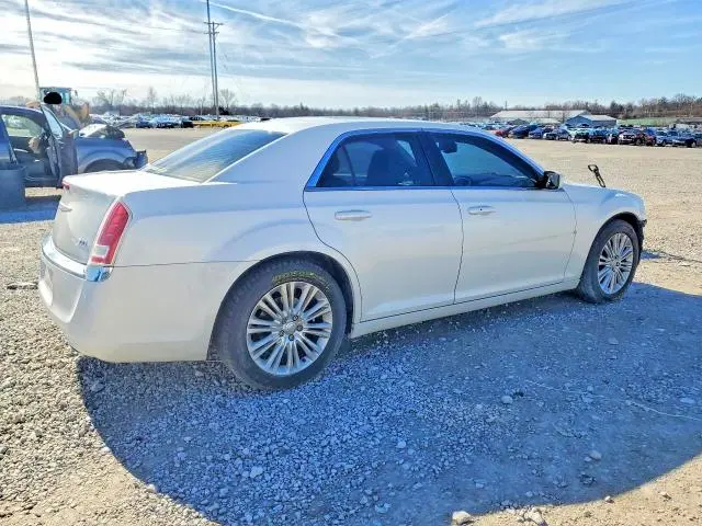 2013 CHRYSLER 300   