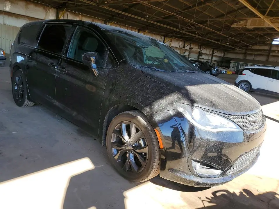 2020 CHRYSLER PACIFICA TOURING  