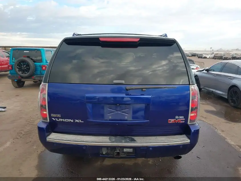 2010 GMC YUKON XL 1500 DENALI