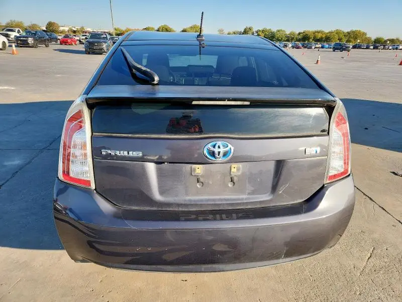 2013 TOYOTA PRIUS   