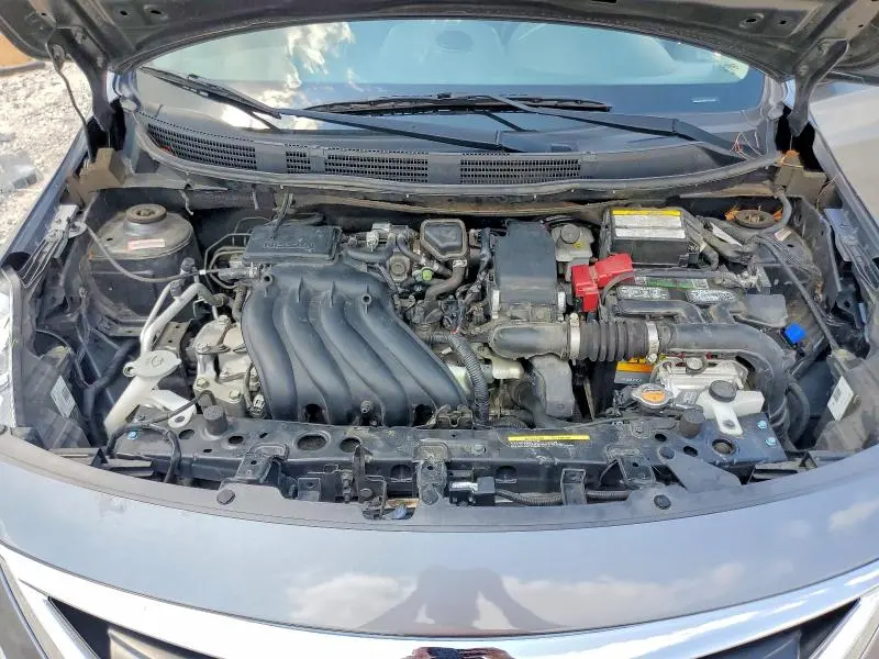 2018 NISSAN VERSA SV  