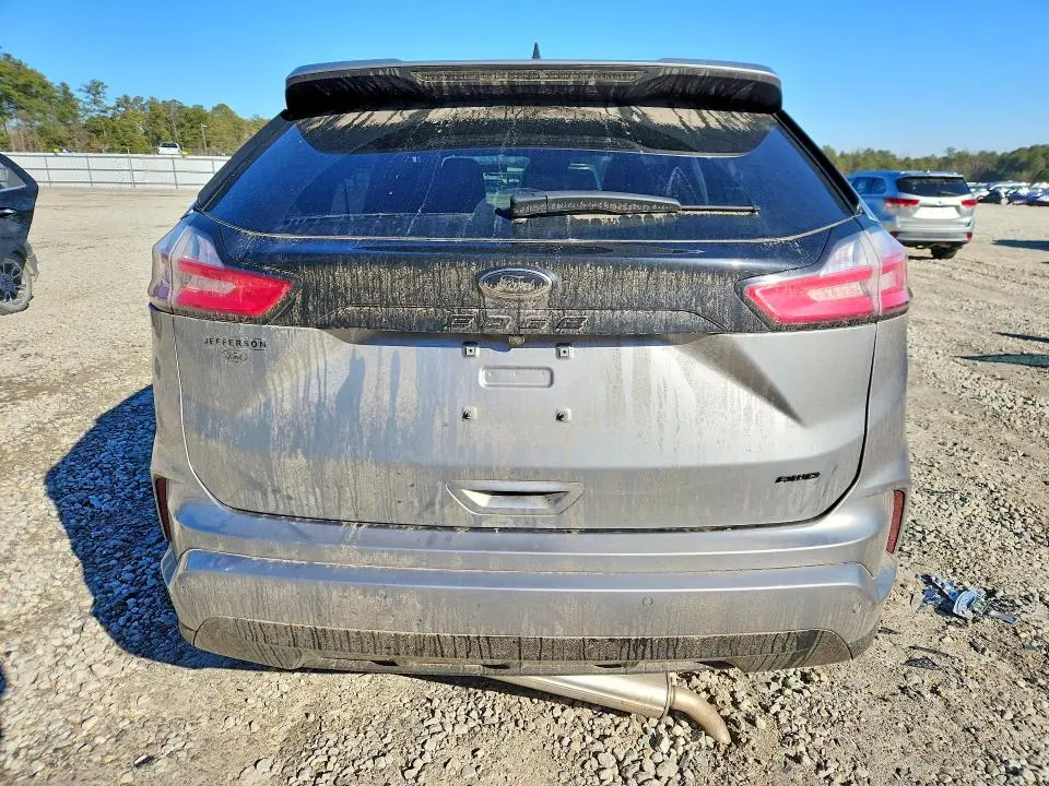 2024 FORD EDGE TITAN   