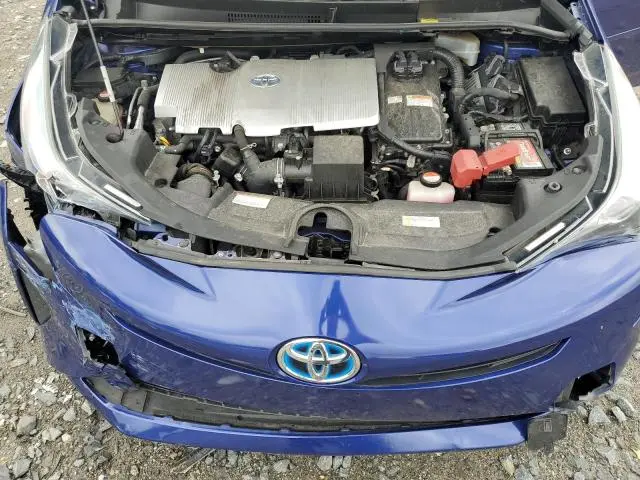 2016 TOYOTA PRIUS   