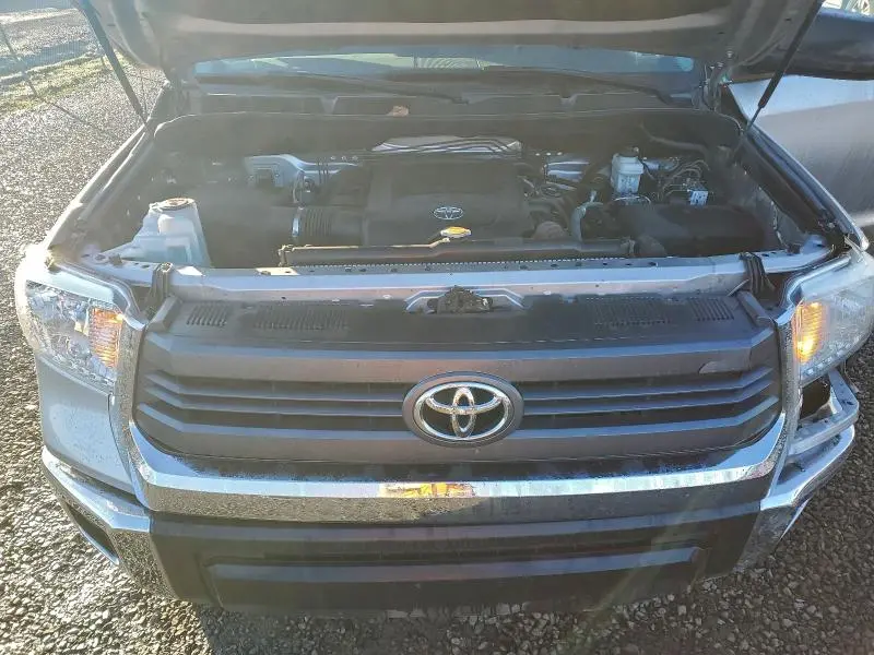 2014 TOYOTA TUNDRA CREWMAX SR5  