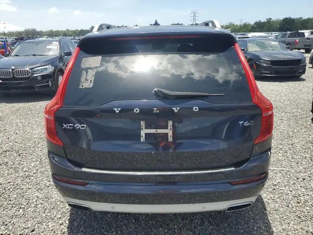 2016 VOLVO XC90 T6  