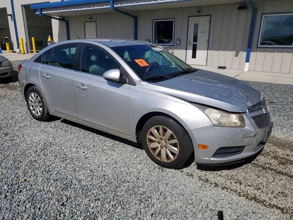2011 CHEVROLET CRUZE LS   