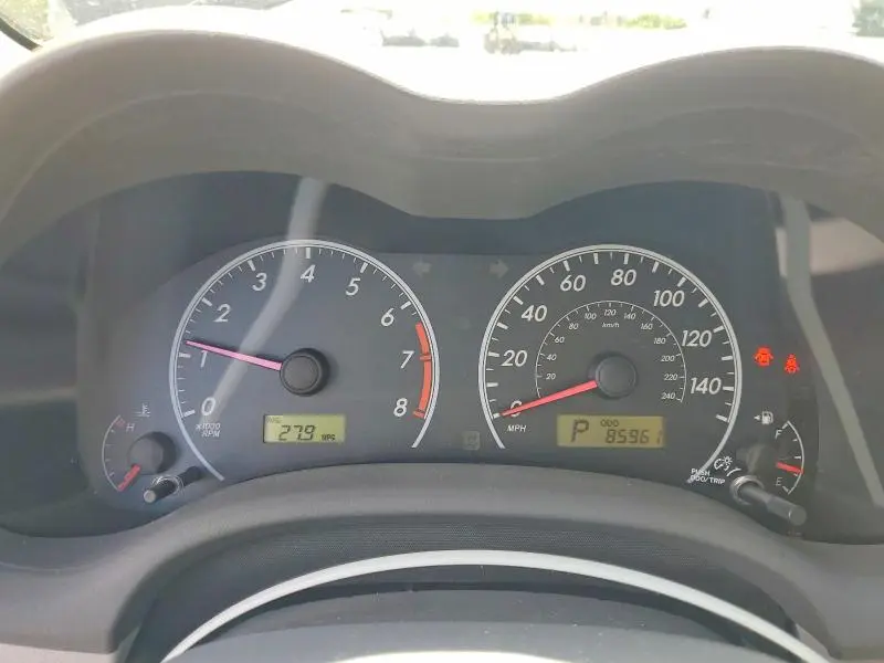 2010 TOYOTA COROLLA LE  