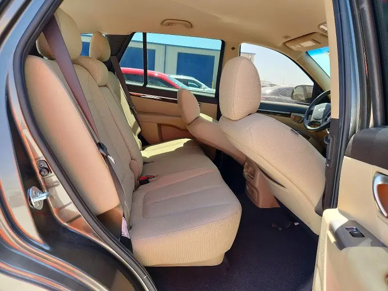 2012 HYUNDAI SANTA FE GLS  