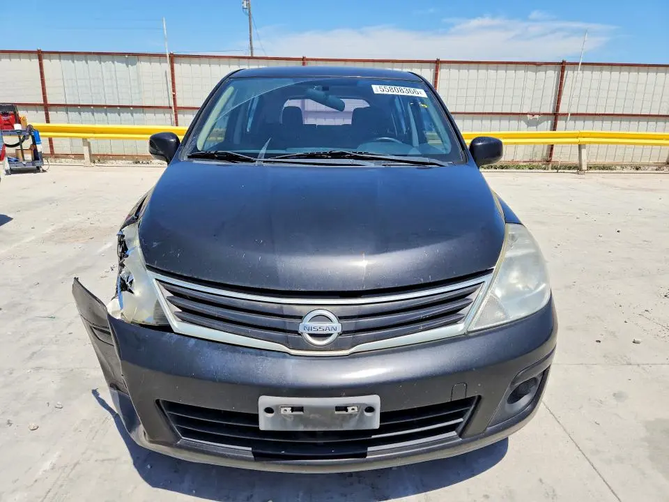 2011 NISSAN VERSA 1.8 S  