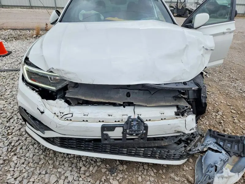 2021 VOLKSWAGEN JETTA GLI  