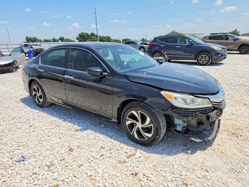 2017 HONDA ACCORD LX  