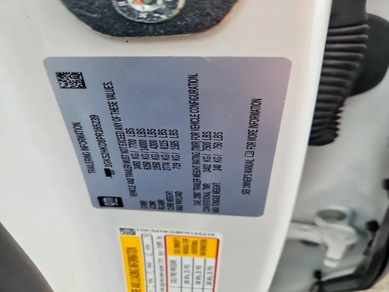2023 GMC YUKON XL K1500 AT4  