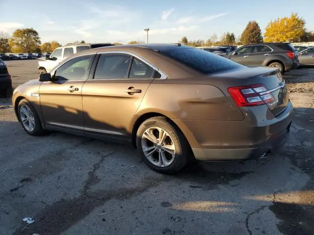 2015 FORD TAURUS SEL  