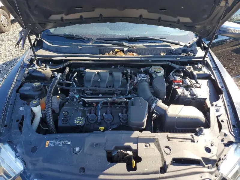 2015 FORD TAURUS LIMITED  