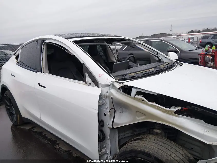 2022 TESLA MODEL Y LONG RANGE DUAL MOTOR ALL-WHEEL DRIVE