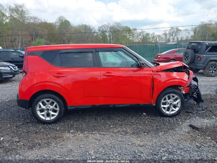 2022 KIA SOUL LX