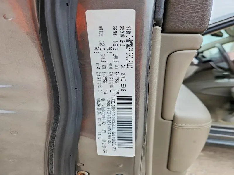 2012 JEEP GRAND CHEROKEE LAREDO  