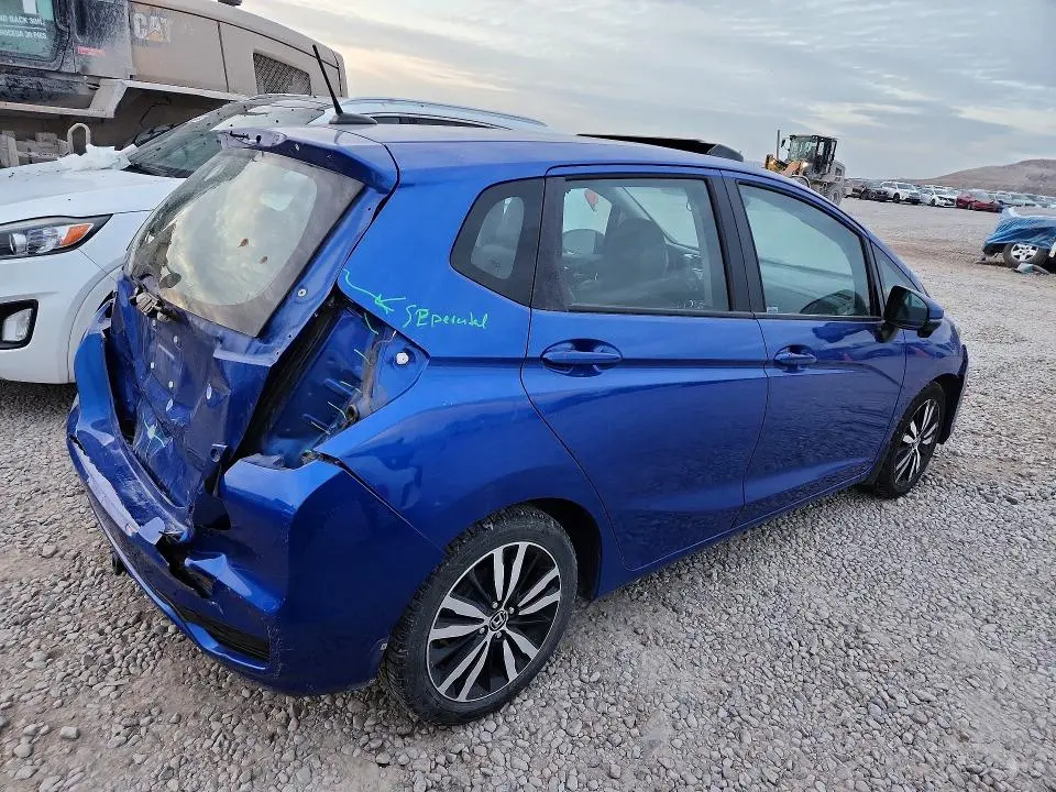 2018 HONDA FIT EX  
