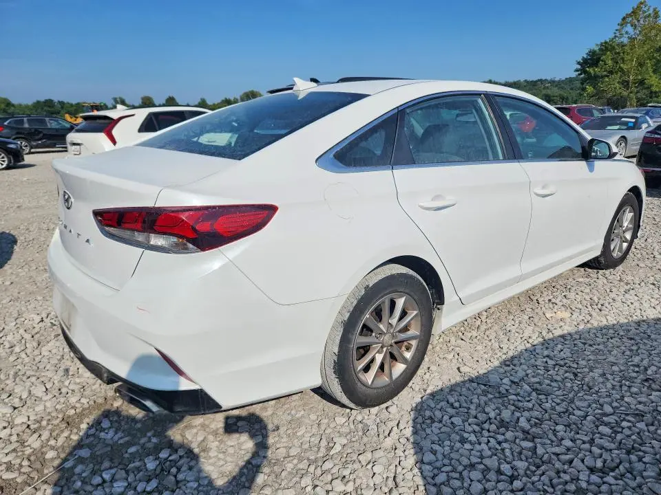 2019 HYUNDAI SONATA SE  