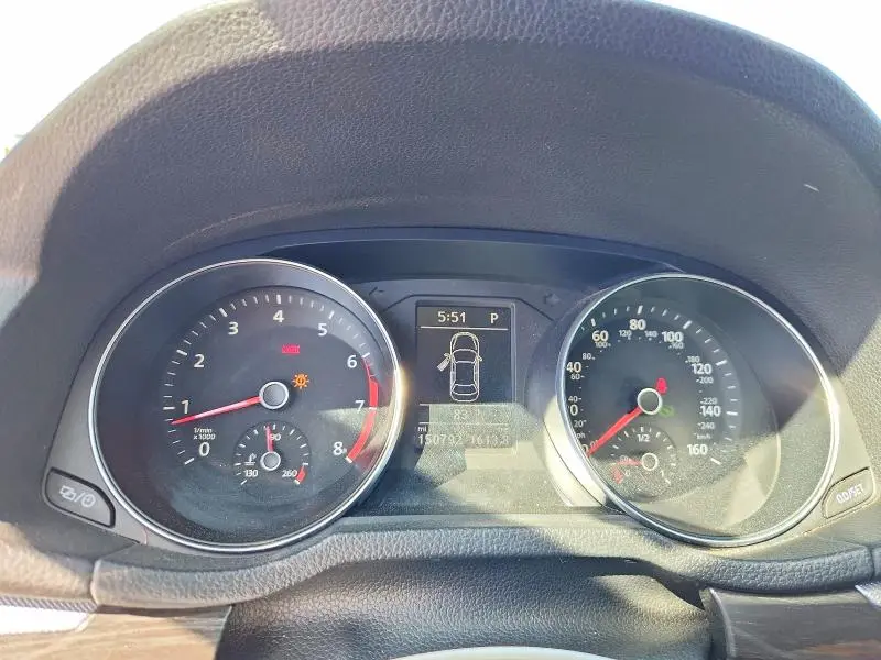 2016 VOLKSWAGEN PASSAT SE  