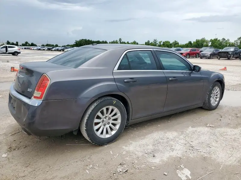 2013 CHRYSLER 300   