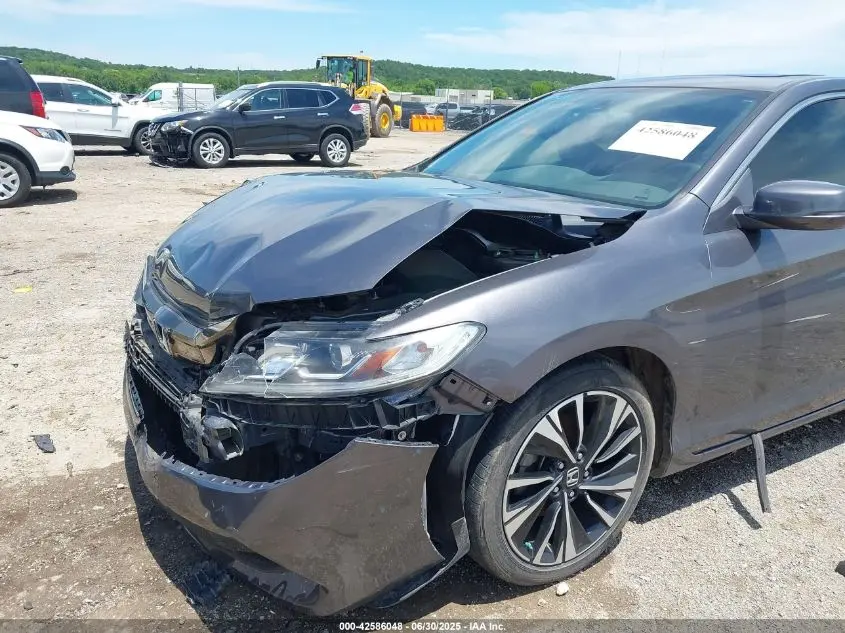 2017 HONDA ACCORD EX