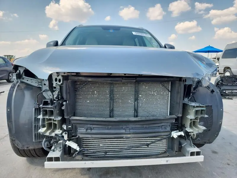 2020 VOLVO XC90 T5 MOMENTUM  