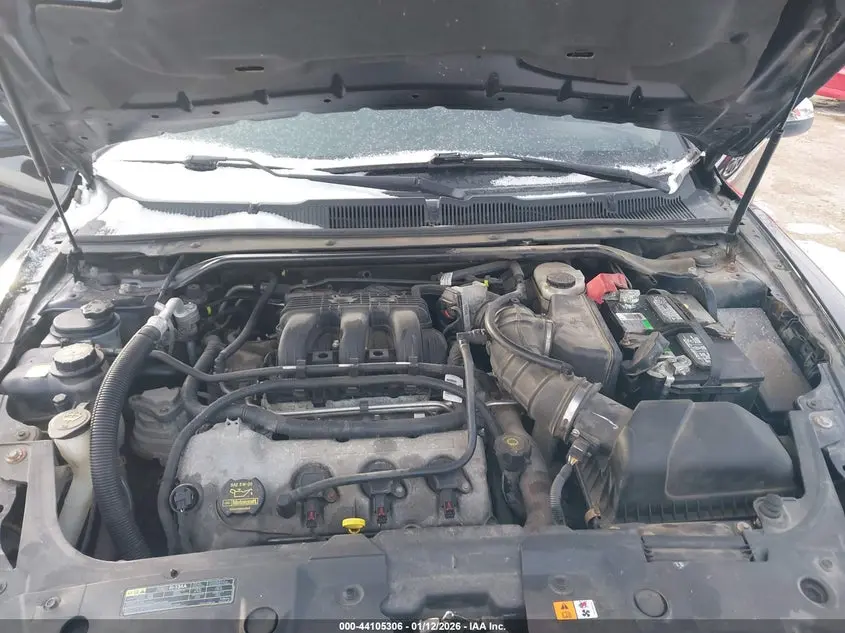 2010 FORD TAURUS LIMITED