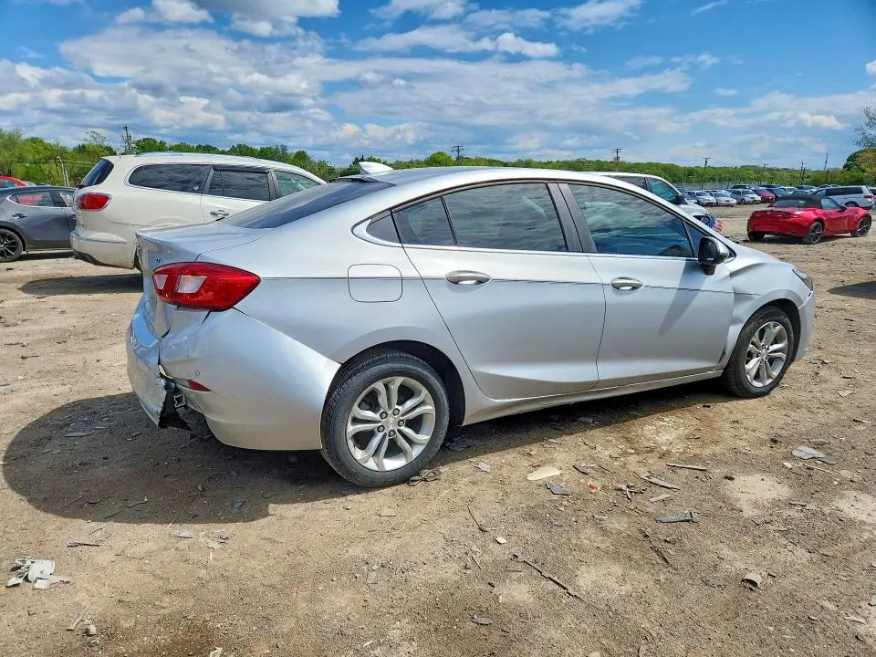 2019 CHEVROLET CRUZE LT  