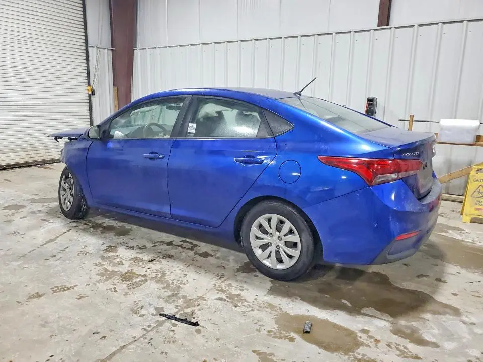 2020 HYUNDAI ACCENT SE  