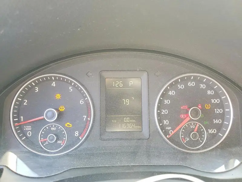 2010 VOLKSWAGEN JETTA SE  