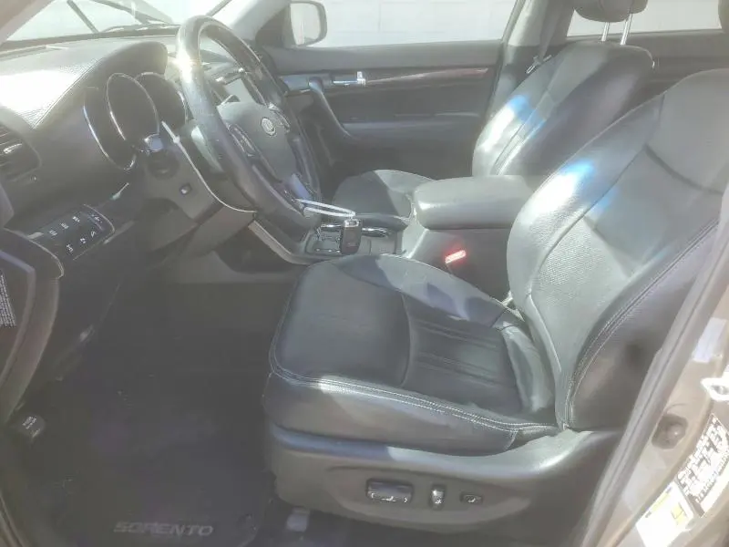 2013 KIA SORENTO SX  