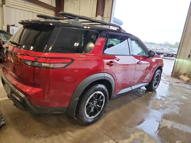 2023 NISSAN PATHFINDER SV  