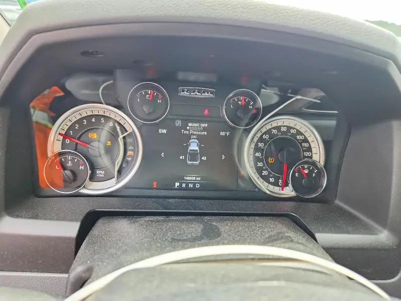 2018 RAM 1500 SLT  