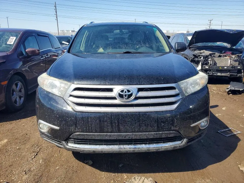 2011 TOYOTA HIGHLANDER LIMITED  