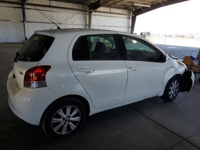 2011 TOYOTA YARIS