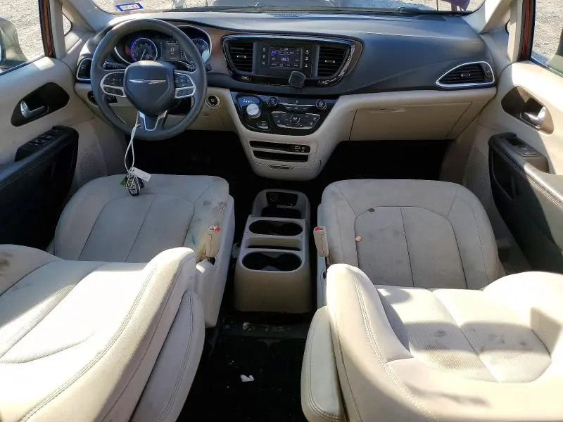 2017 CHRYSLER PACIFICA LX  