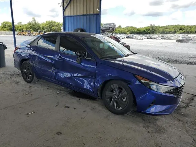 2021 HYUNDAI ELANTRA SEL  