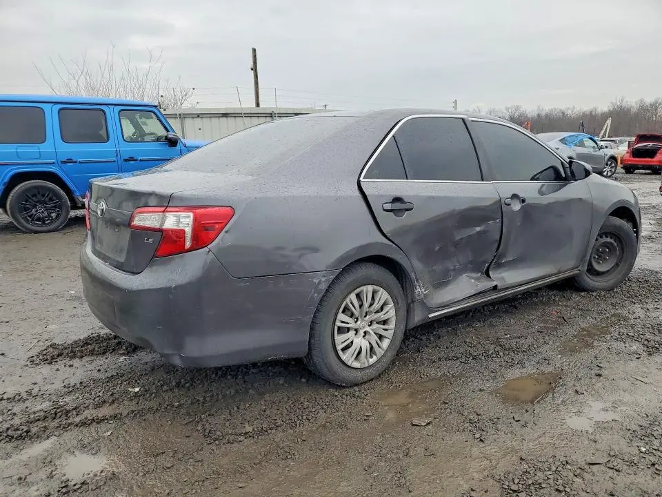 2012 TOYOTA CAMRY LE  