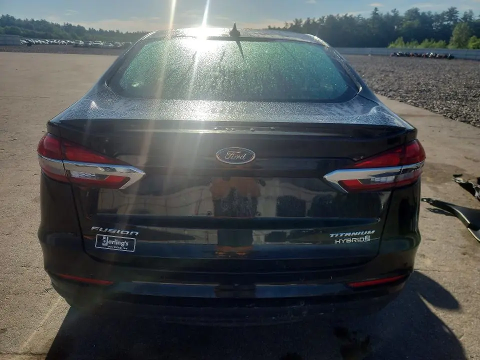 2019 FORD FUSION TITANIUM  