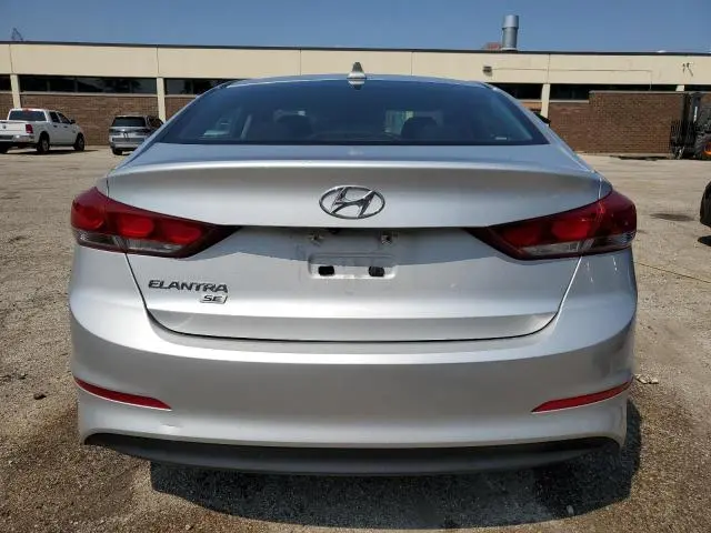 2018 HYUNDAI ELANTRA SE