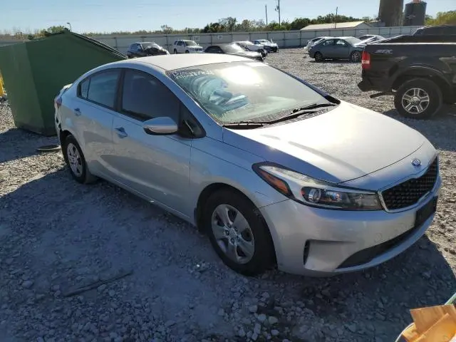 2017 KIA FORTE LX  