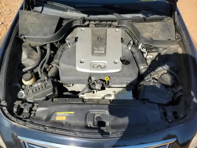 2011 INFINITI G37   