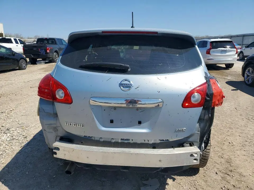 2013 NISSAN ROGUE S  
