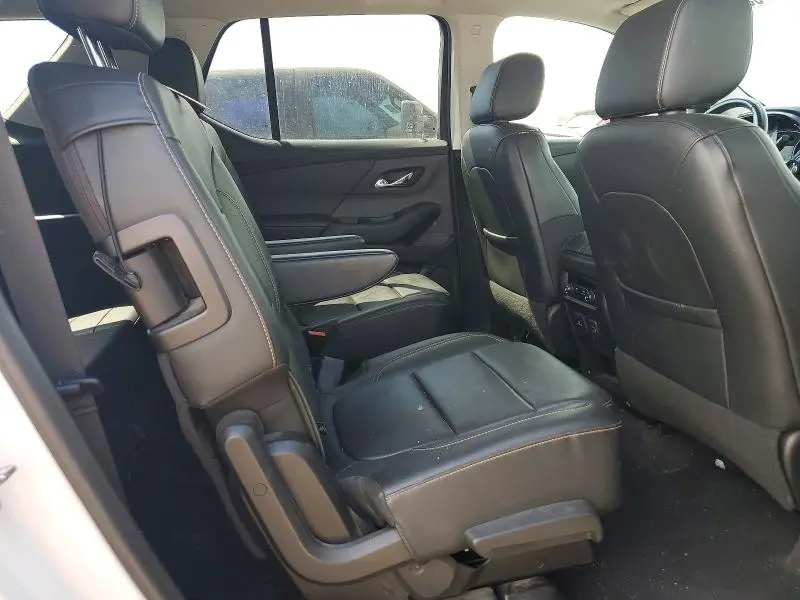 2019 CHEVROLET TRAVERSE LT  