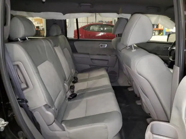 2010 HONDA PILOT LX  