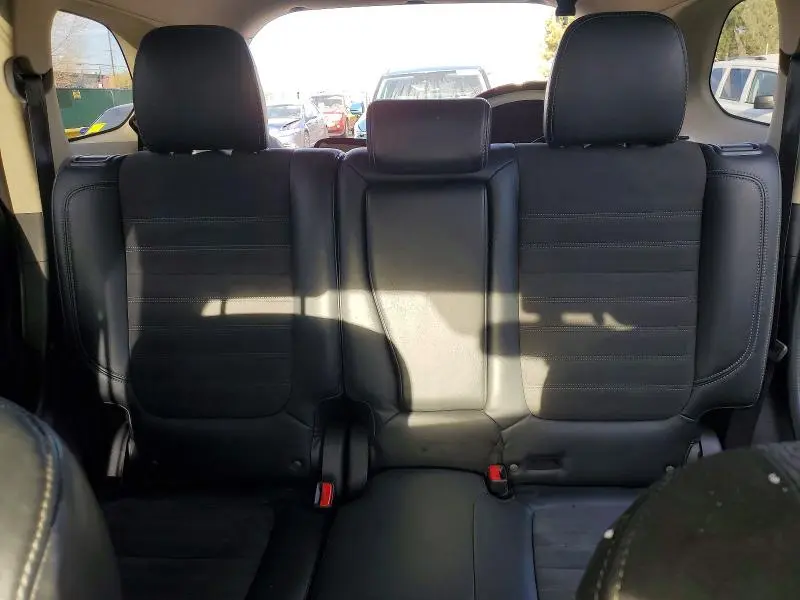 2019 MITSUBISHI OUTLANDER   