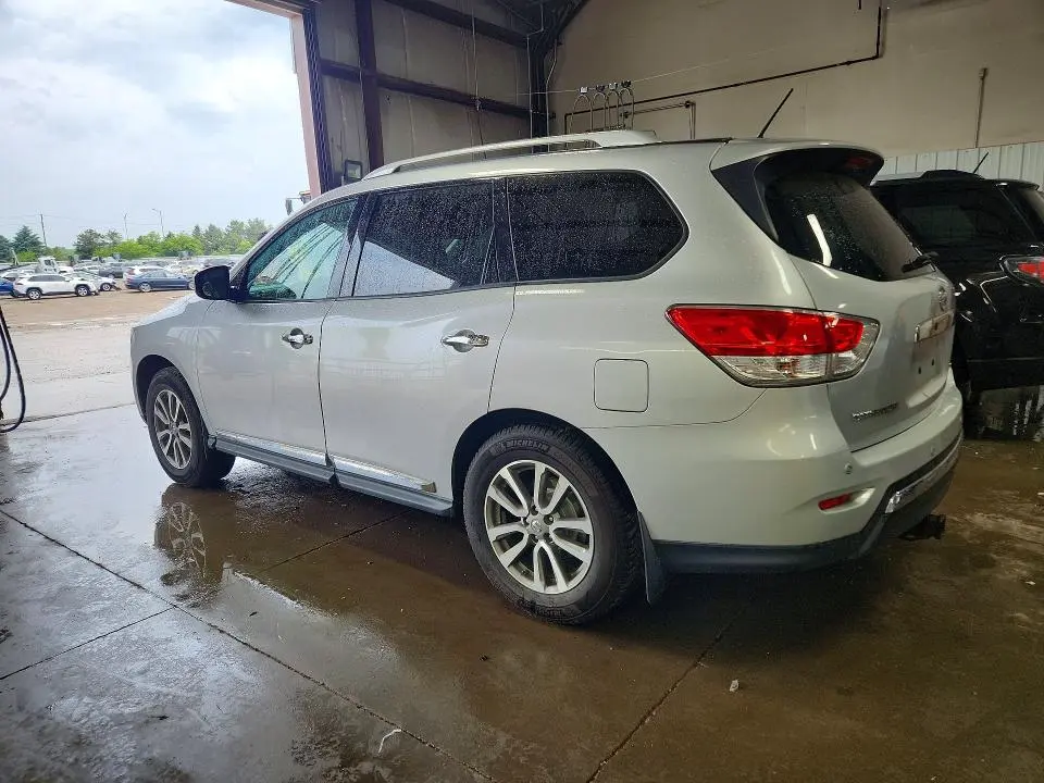2013 NISSAN PATHFINDER S  