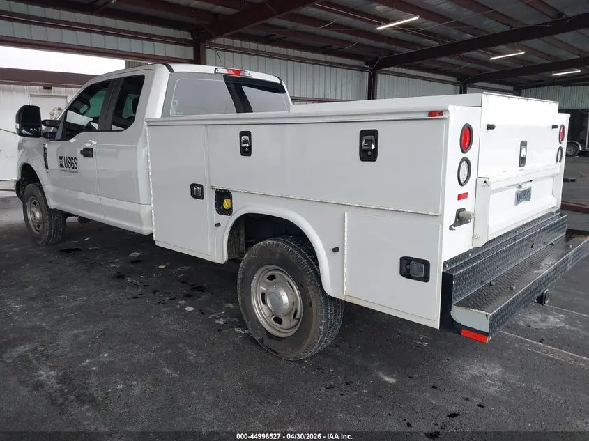 2017 FORD F-250 XL